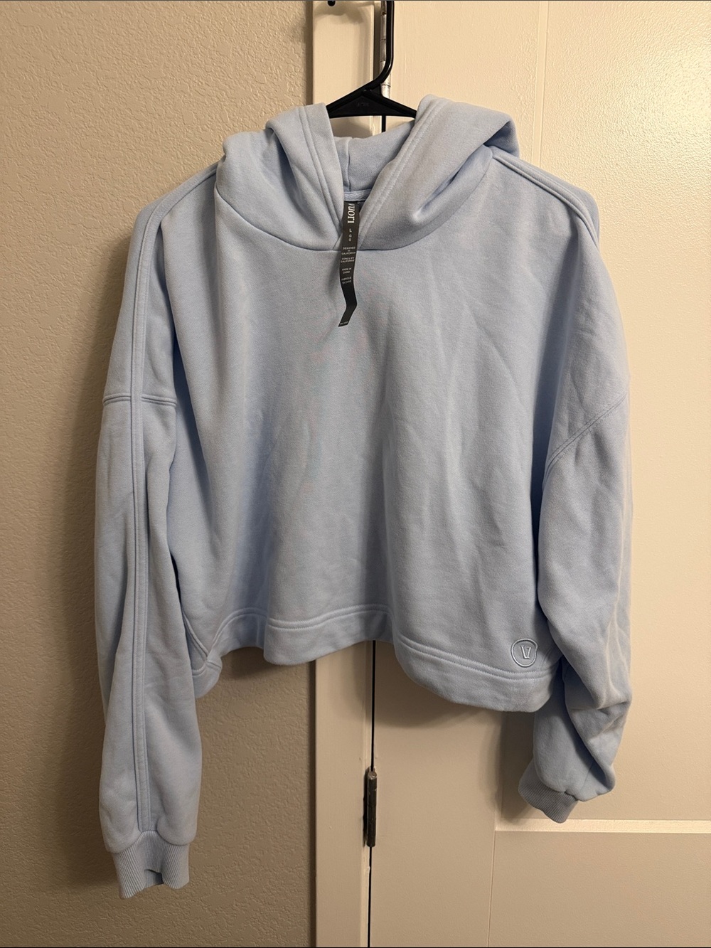 Vuori Light Blue Women's Hoodie Sweatshirt